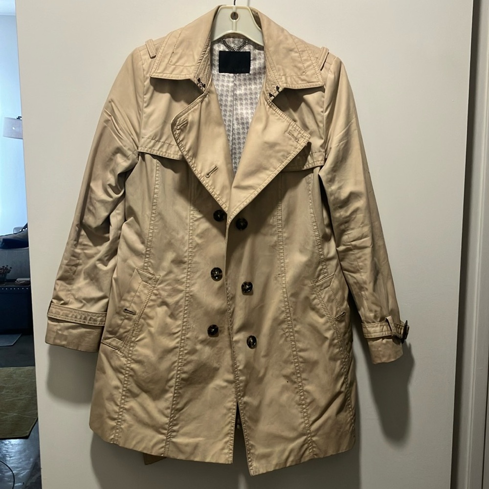 Banana Republic classic tailored trench coat -- final days!